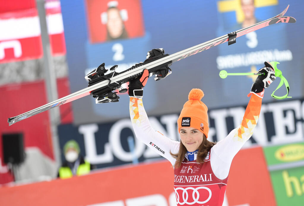 Donesie Petra Vlhová z Číny hneď niekoľko medailí?