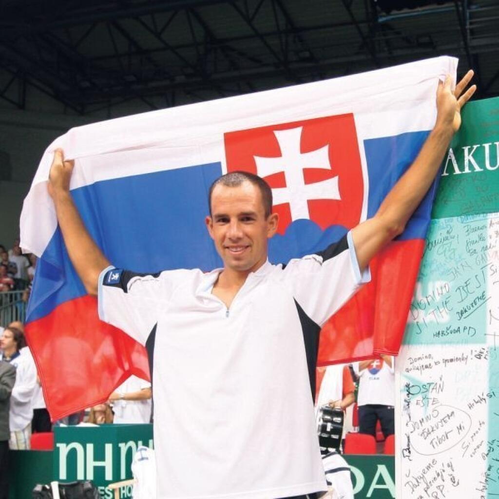 Len málokto vie, že Dominik Hrbatý je vášnivý záhradník.