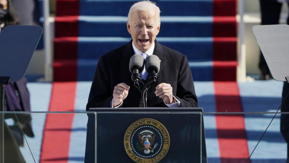JB 47 Washington - Americký prezident Joe Biden počas inauguračného prejavu na inaugurácii 46. prezidenta USA Joea Bidena a 49. viceprezidentky Kamaly Harrisovej v americkom Kapitole vo Washingtone 20. januára 2021. FOTO TASR/AP
President Joe Biden speaks during the 59th Presidential Inauguration at the U.S. Capitol in Washington, Wednesday, Jan. 20, 2021.(AP Photo/Patrick Semansky, Pool)