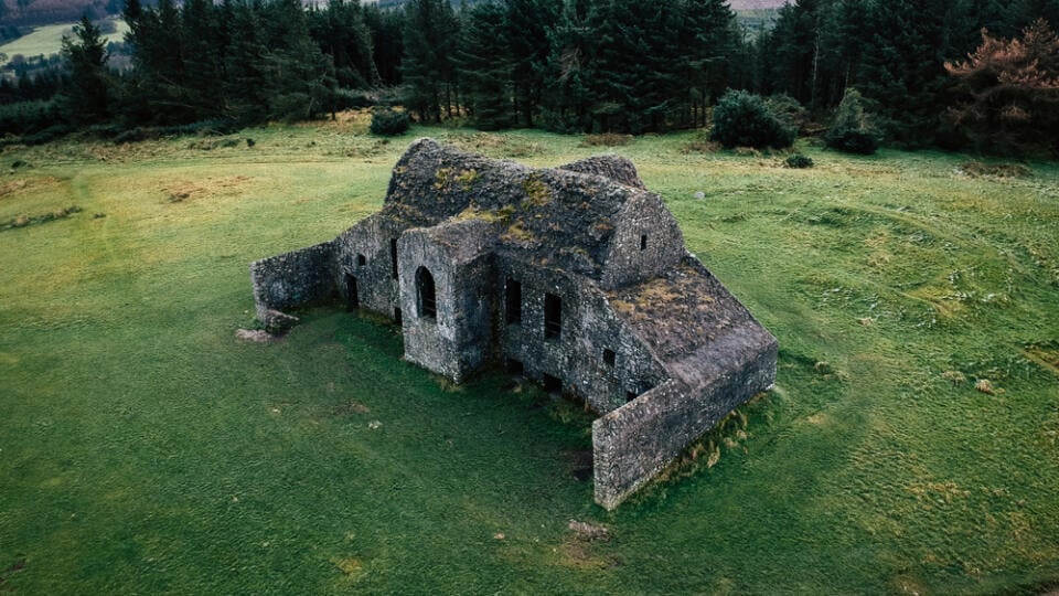 Hellfire Club.