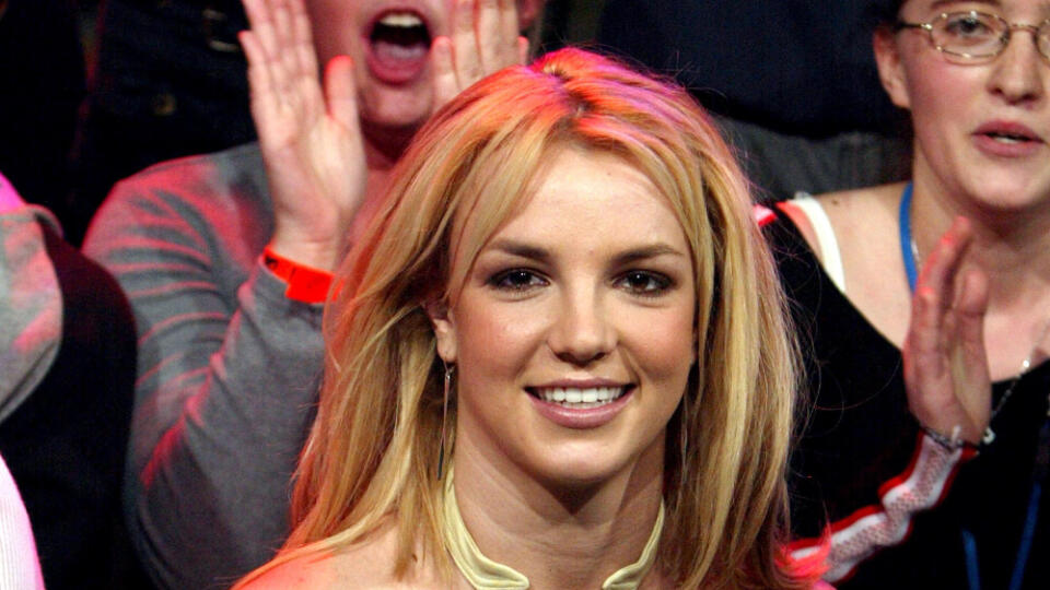 Britney Spears Live on MTV TRL