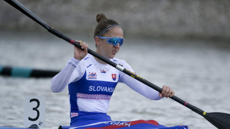 WA 3 Szeged - Slovenská rýchlostná kanoistka Mariana Petrušová počas finále K1 na 500 m na dodatkovej európskej kvalifikácii n olympijské hry v Tokiu v Szegede vo štvrtok 13. mája 2021. Petrušová ezískala olympijskú miestenku v K1 na 500 m. Vo štvrtkovom finále prišla do cieľa na poslednom deviatom mieste s vyše štvorsekundovou stratou na víťaznú Španielku Isabel Contrerasovú. FOTO TASR/DUNA/MTI- Szilard Koszticsak
Mariana Petrusová of Slovakia competes in wmoman’s K1 500m race of European cano
