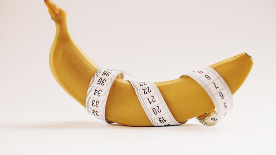 Yellow,Banana,,With,Measuring,Tape,Indicate,Male's,Penis,Length,,Or