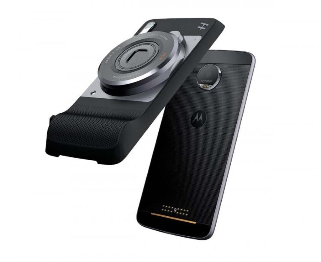 Porovnávací test: Lenovo Moto Z proti Sony Xperia XZ