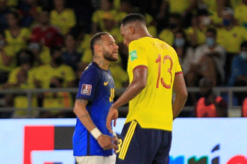 Po jednom zo súbojov sa Neymar dostal do slovnej výmeny s Minom.