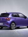 Volkswagen Polo po facelifte viac pripomína Golf, ponúkne špičkovú techniku aj verziu R-Line