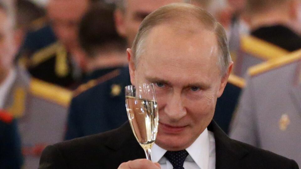 Vladimir Putin je pri moci už 20 rokov.
