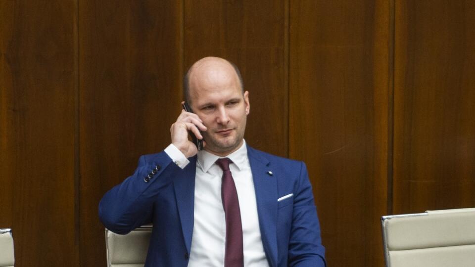 SR NRSR schôdza mimoriadna BAX