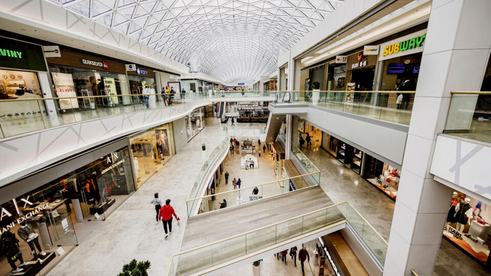Nákupné centrum v Bratislave