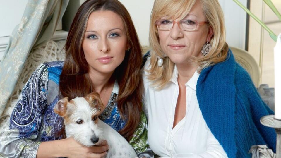 Silvia Majerníková (34) a Elisabeth Mihalovičová