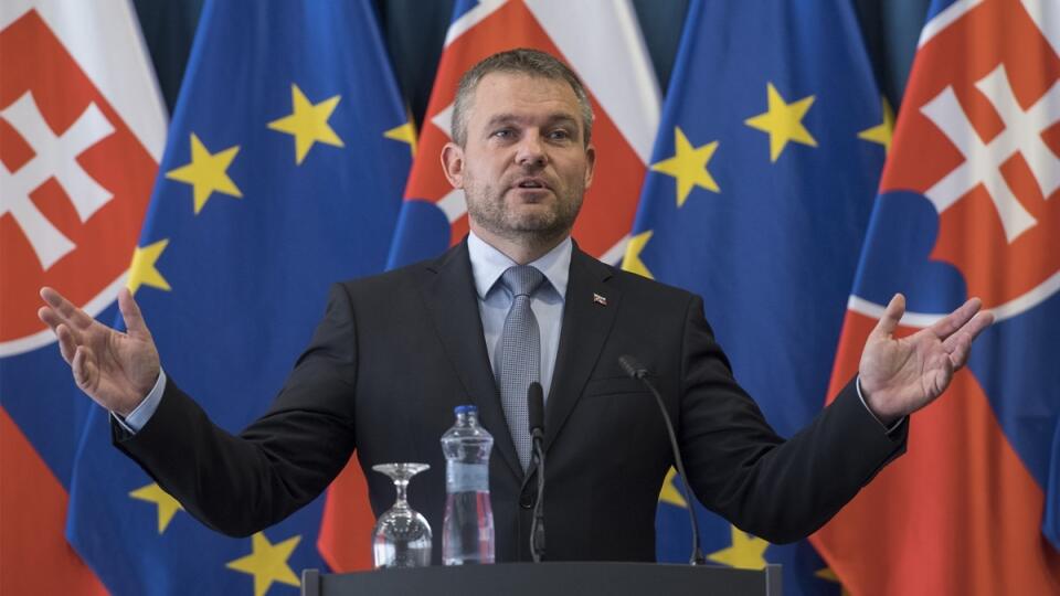 SR 120. schôdza vláda zasadnutie Pellegrini TK BAX