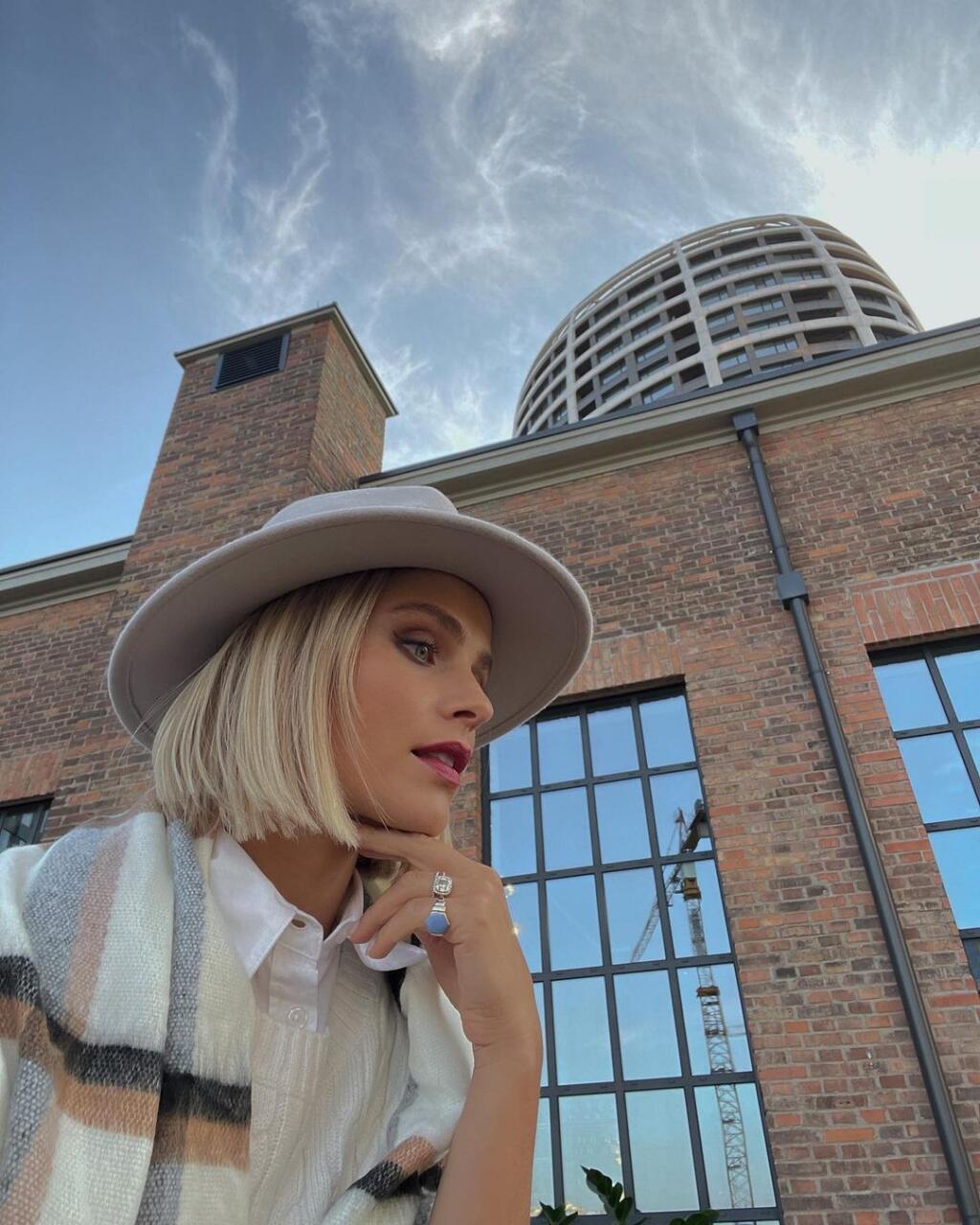 Ivanka Gáborik sa ostrihala dala klobúk a z