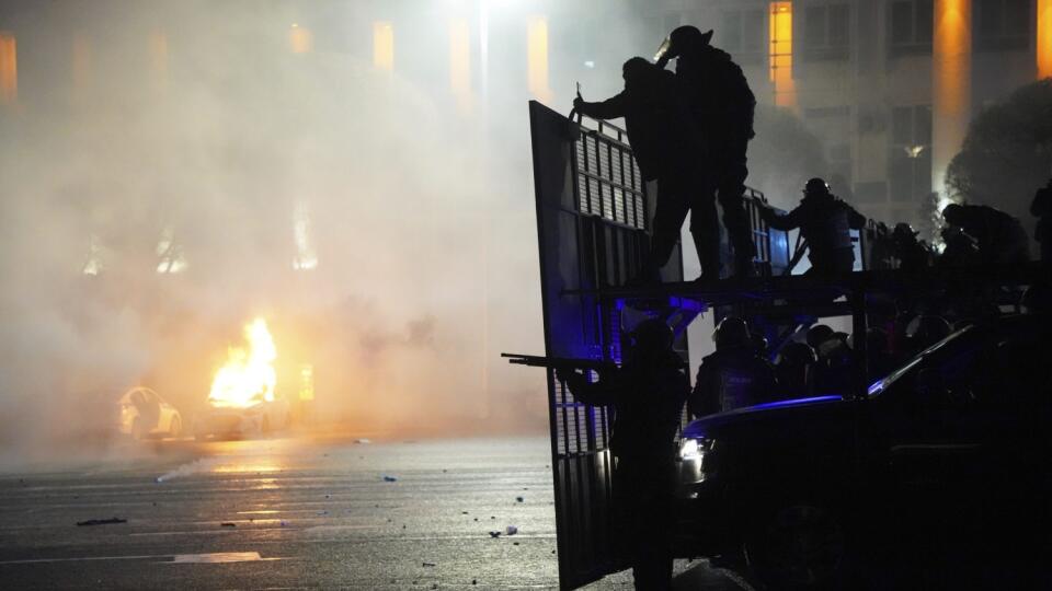 Polícia v Kazachstane zabila desiatky demonštrantov