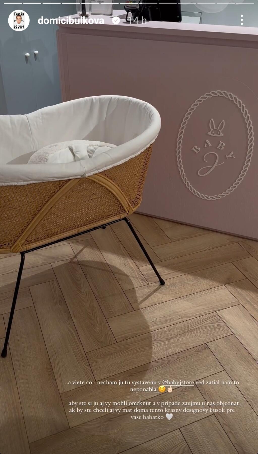 Aj druhé dieťatko Dominiky Cibulkovej sa bude topiť v luxuse. Dokonca bude mať značkovú postieľku.