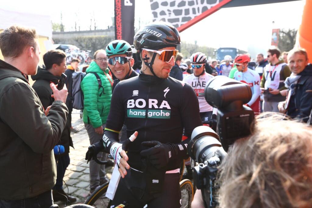 Peter Sagan obhajoval na 117. ročníku Paríž - Roubaix víťazstvo.