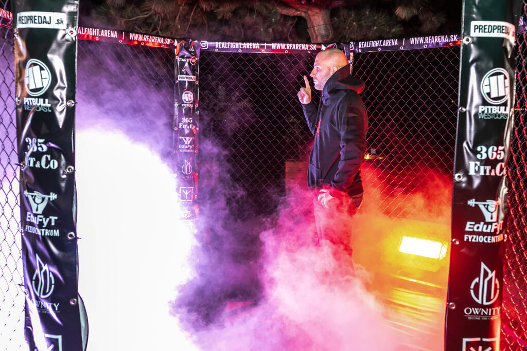 Na snímke je tlačová konferencia a predstavenie novej česko-slovenskej MMA organizácie Real Fight Arena v reštaurácii Aušpic.