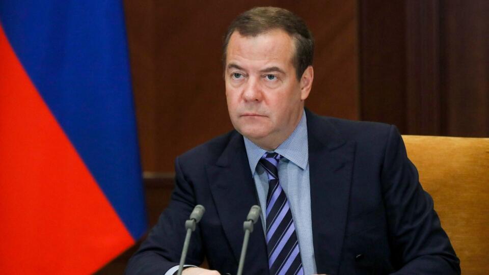 KK16 Moskva - Podpredseda Bezpečnostnej rady Ruskej federácie Dmitrij Medvedev počas stretnutia v Moskve 27. januára 2022. Proces rokovaní o bezpečnostných zárukách je jediný spôsob, ako vyriešiť súčasnú situáciu, uviedol podpredseda Bezpečnostnej rady Ruskej federácie Dmitrij Medvedev.
