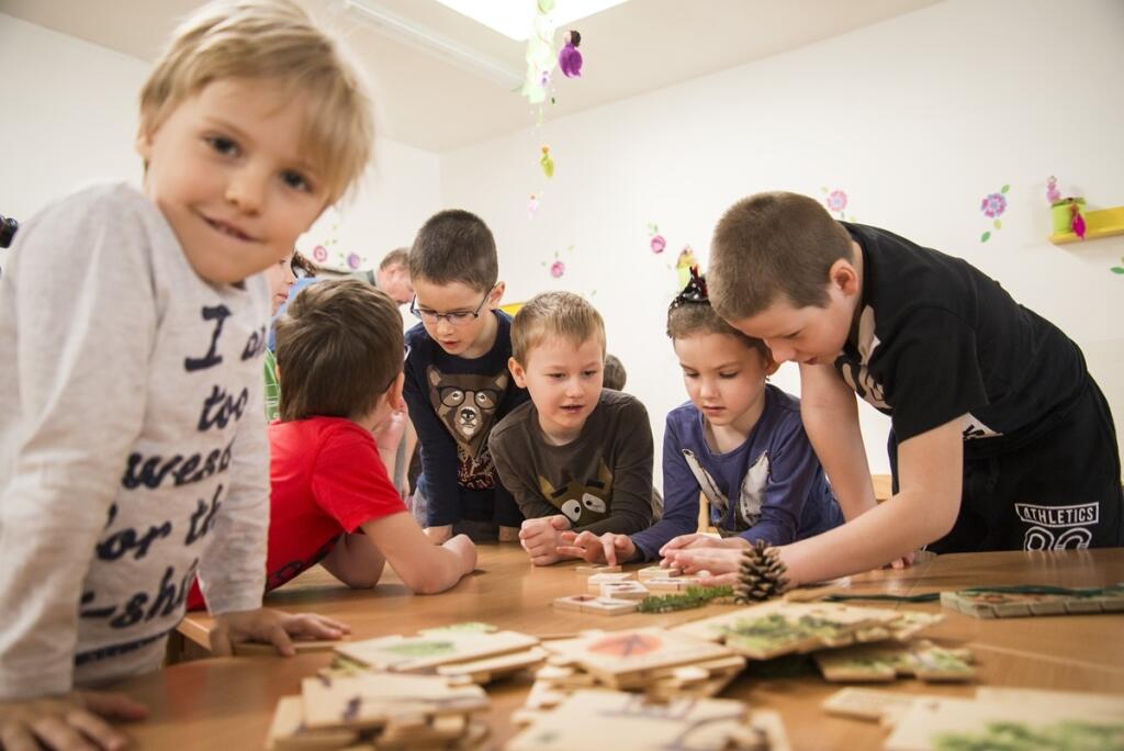 SR MPaRV Matečná škôlka projekt Prinášame les do škôlky BAX
