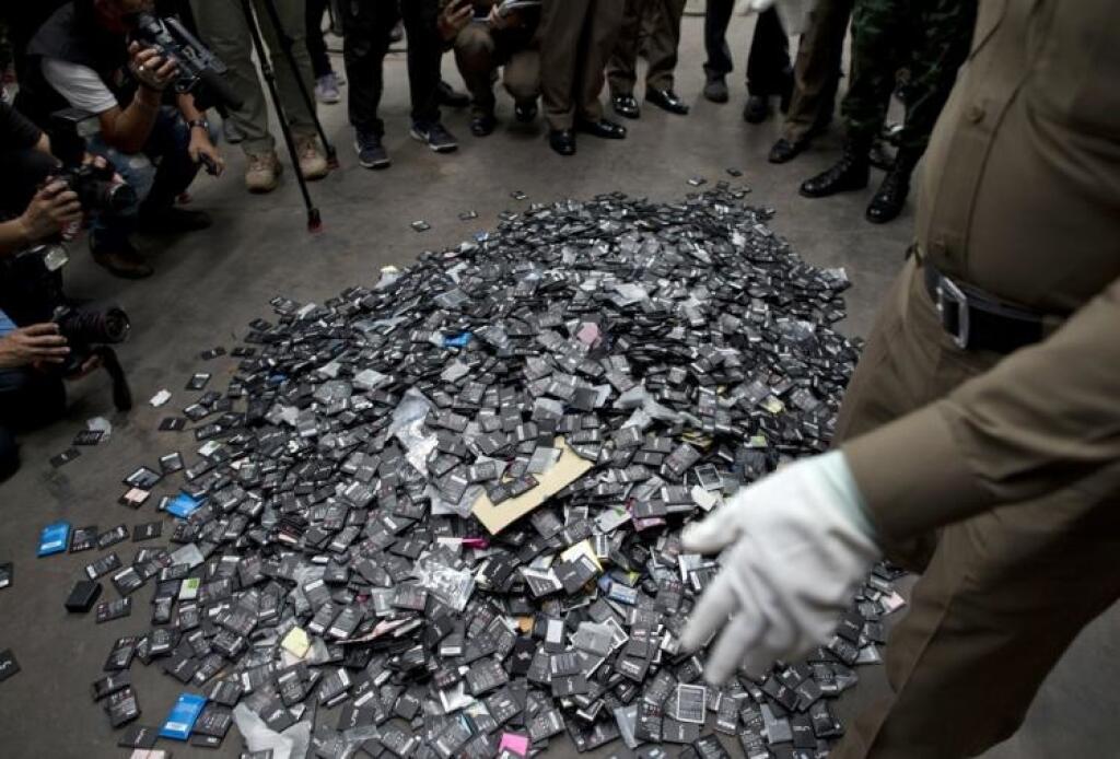 Urban mining: Ako premeniť staré mobily na zlaté ingoty
