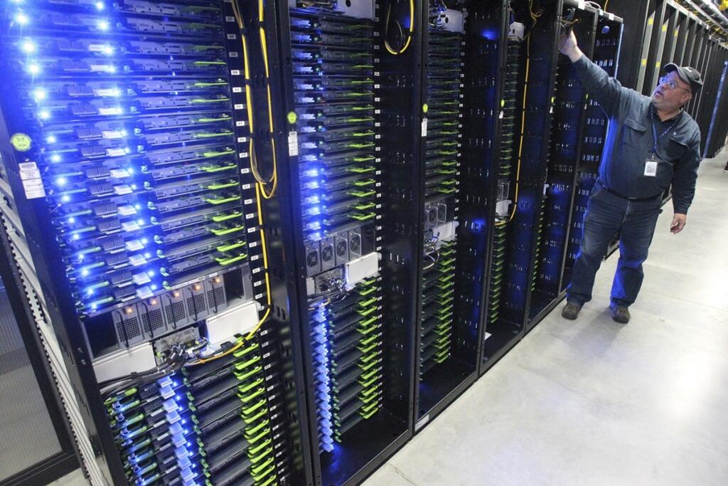 Facebook Data Center