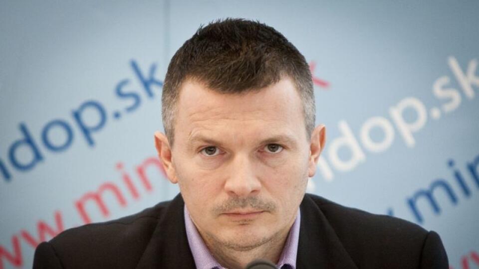 Počiatek chce stavať diaľnicu D4 čo najskôr, ide o nevyhnutné riešenie dopravy v Bratislave.