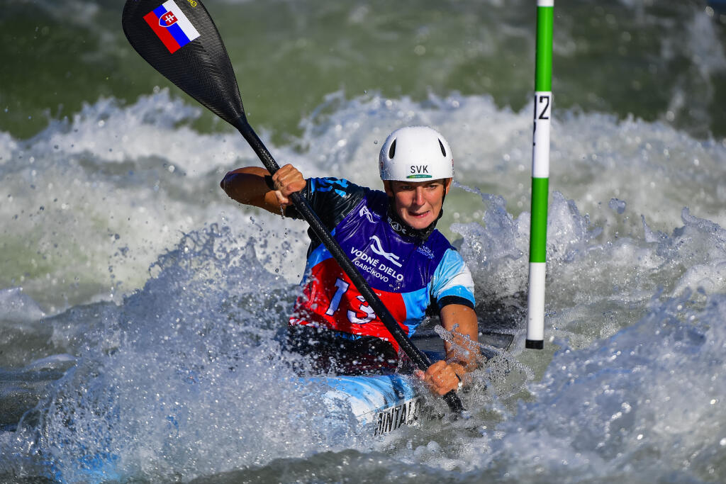 Na snímke slovenská kajakárka Eliška Mintálová počas semifinále K1 žien na majstrovstvách sveta vo vodnom slalome v Areáli vodných športov Divoká voda v bratislavskom Čunove v sobotu 25. septembra 2021. FOTO TASR - Jaroslav Novák