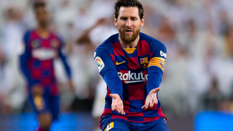 Lionel Messi zatiaľ nie je na odchode z FC Barcelona.