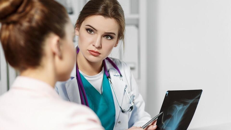 Pri preventívnych vyšetreniach môžu lekári zistiť nebezpečné ochorenia už v zárodku.