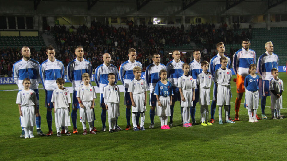Slovensko sa už nemôže dočkať žrebu základných skupín na EURO 2016.