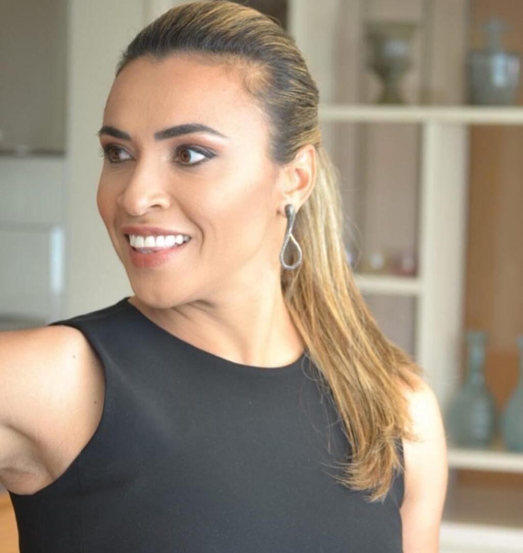 Futbalistka Marta je považovaná za najlepšiu v histórii a teraz sa bude vydávať za spoluhráčku.