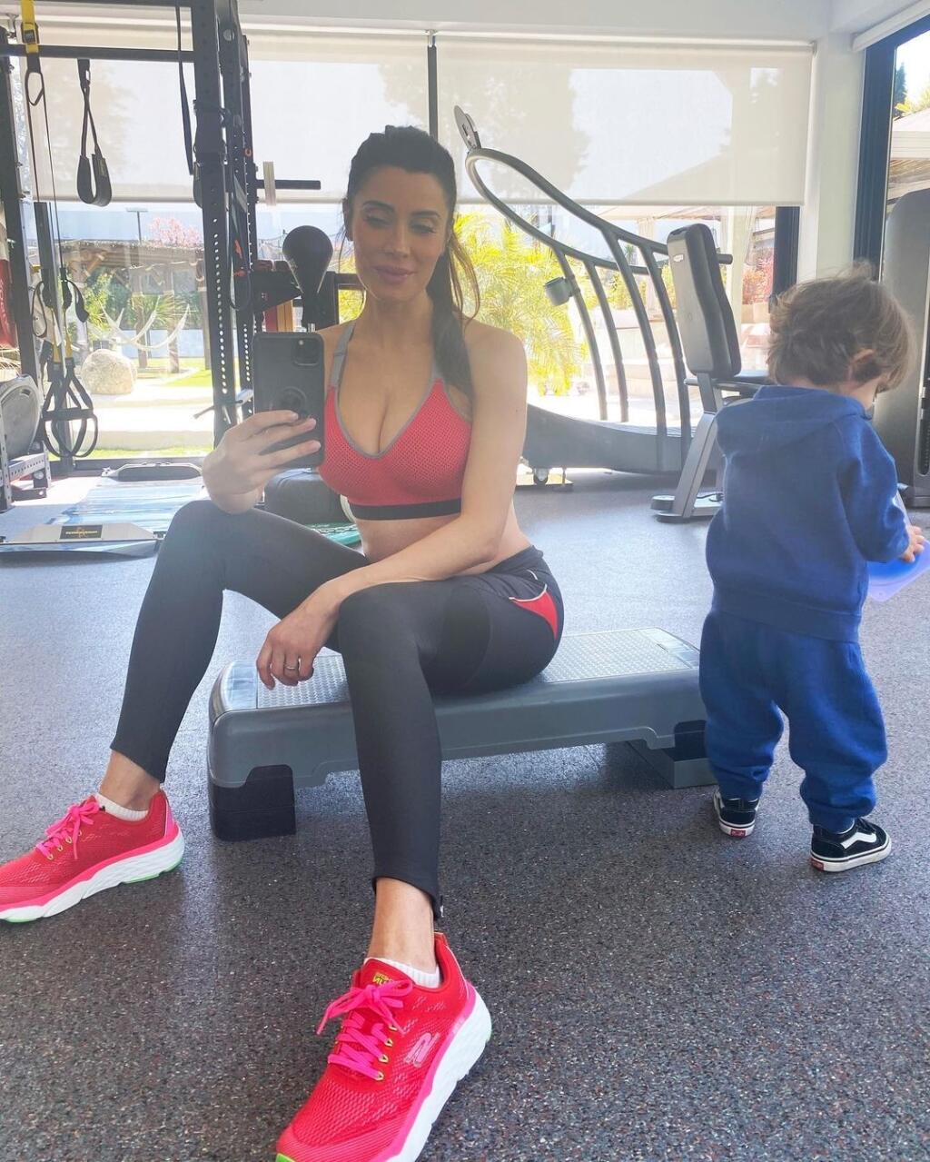 Sexi Pilar Rubio jednoducho nestarne, ale na seba aj maká. Potom si môže dovoliť, sa takto predvádzať.