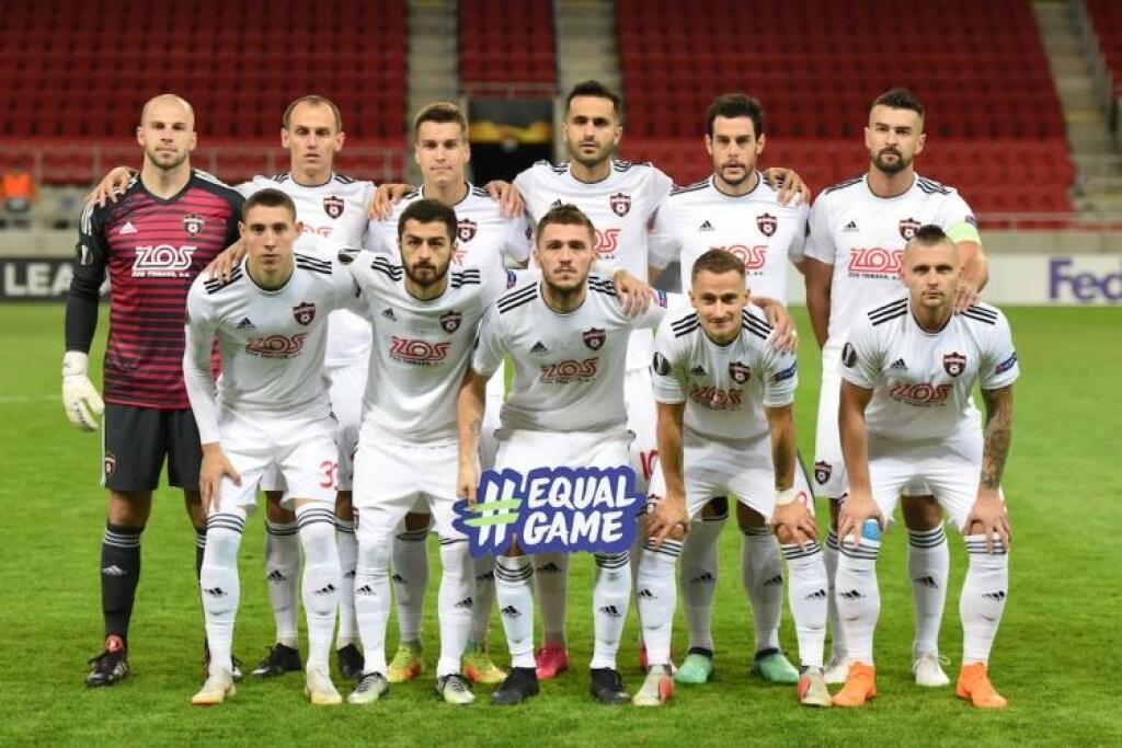 Dostal Poór pri Spartaku skrat alebo rozum? Z každého niečo