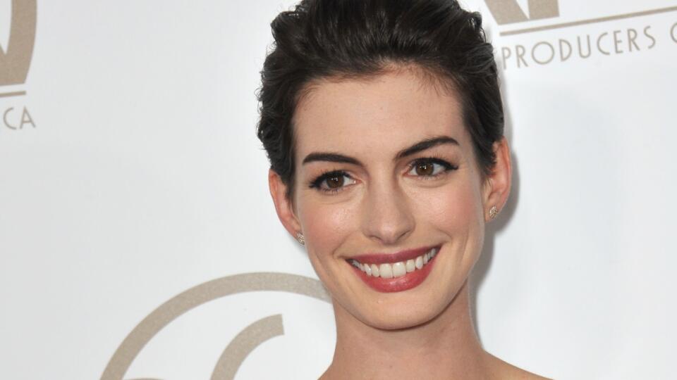 Anne Hathaway