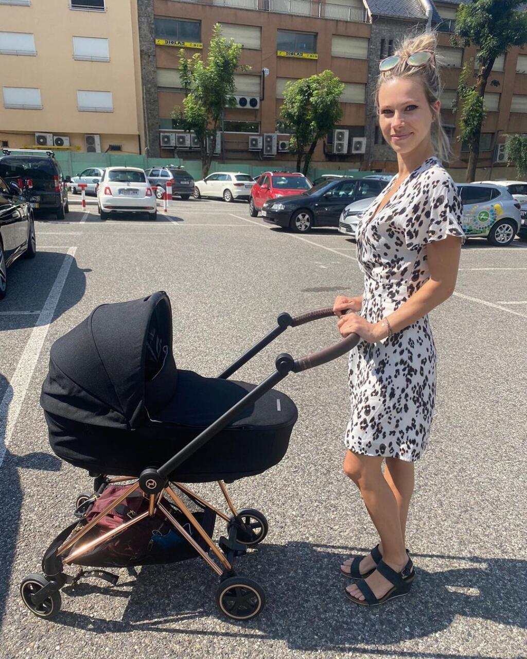 Julian Alaphilippe a Marion Rousseová tvoria pár už takmer dva roky, pričom plodom ich lásky je vysnívaný synček Nino, ktorý sa narodil v júni tohto roku.