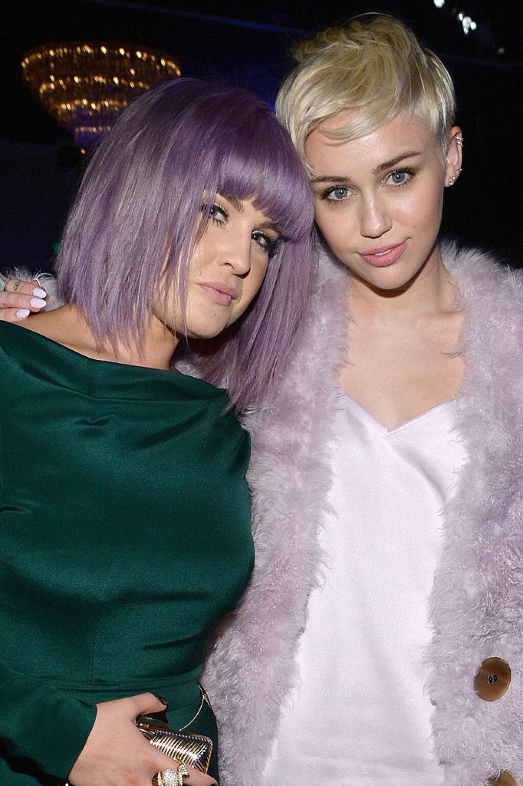 BEVERLY HILLS, CA - JANUARY 25:  TV personality Kelly Osbourne (L) and recording artist Miley Cyrus attend the 56th annual GRAMMY Awards  Pre-GRAMMY Gala and Salute to Industry Icons honoring Lucian Grainge at The Beverly Hilton on January 25, 2014 in Beverly Hills, California.  (Photo by Larry Busacca/Getty Images for NARAS)