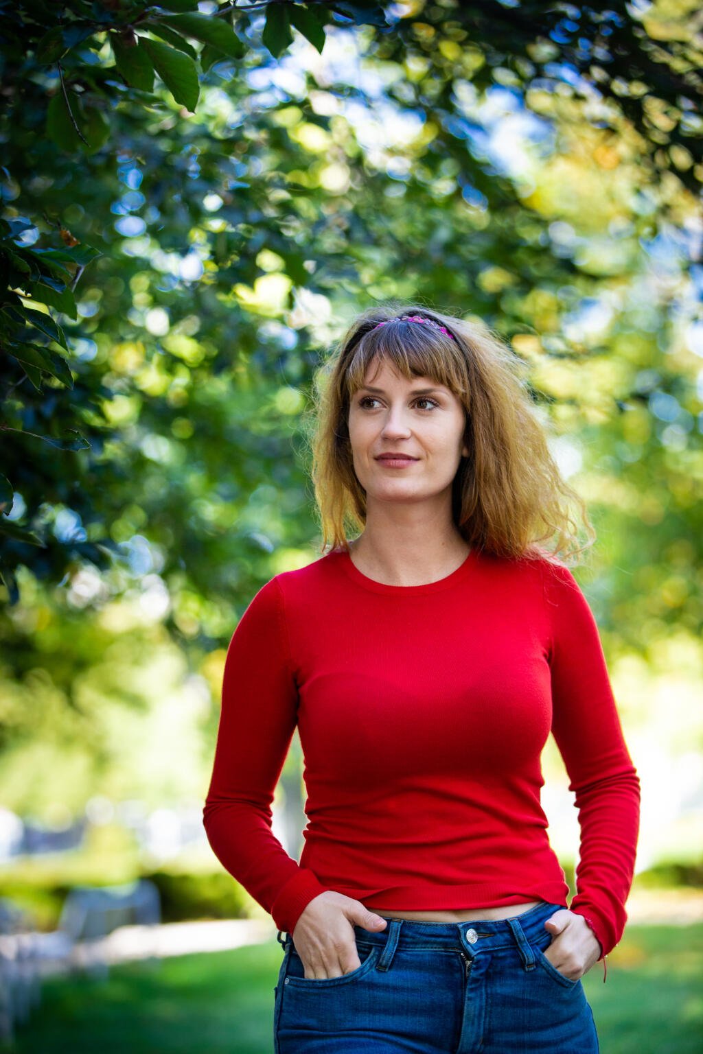 Kristína Madarová pri rozhovore v Medickej záhrade v Bratislave.