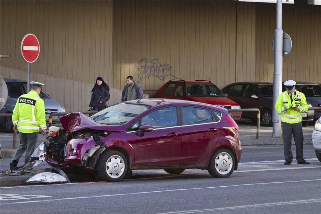Havarované auto drahšie ako nepoškodené? Allianz konečne napráva