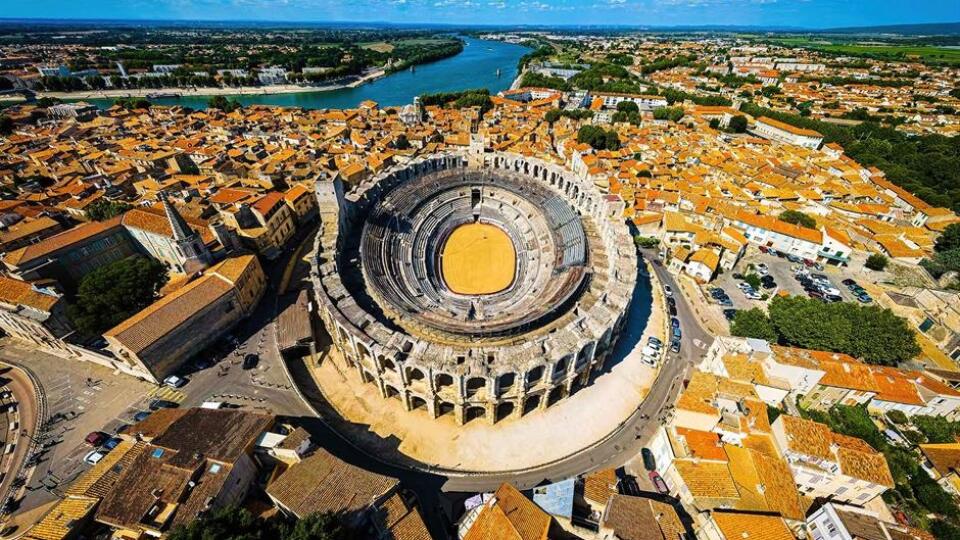 Amfiteáter v Arles, Provensálsko, 80.