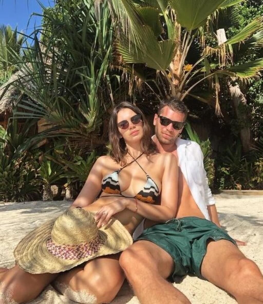Marec 2021: Raper Majk Spirit s manželkou Máriou na Zanzibare.