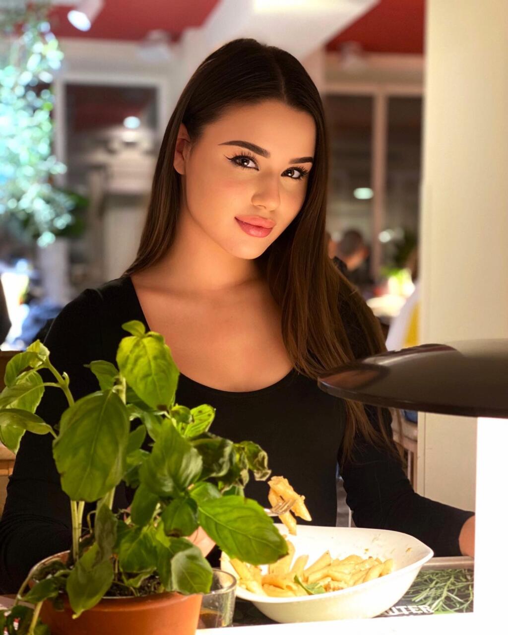 Vanessa Antovská