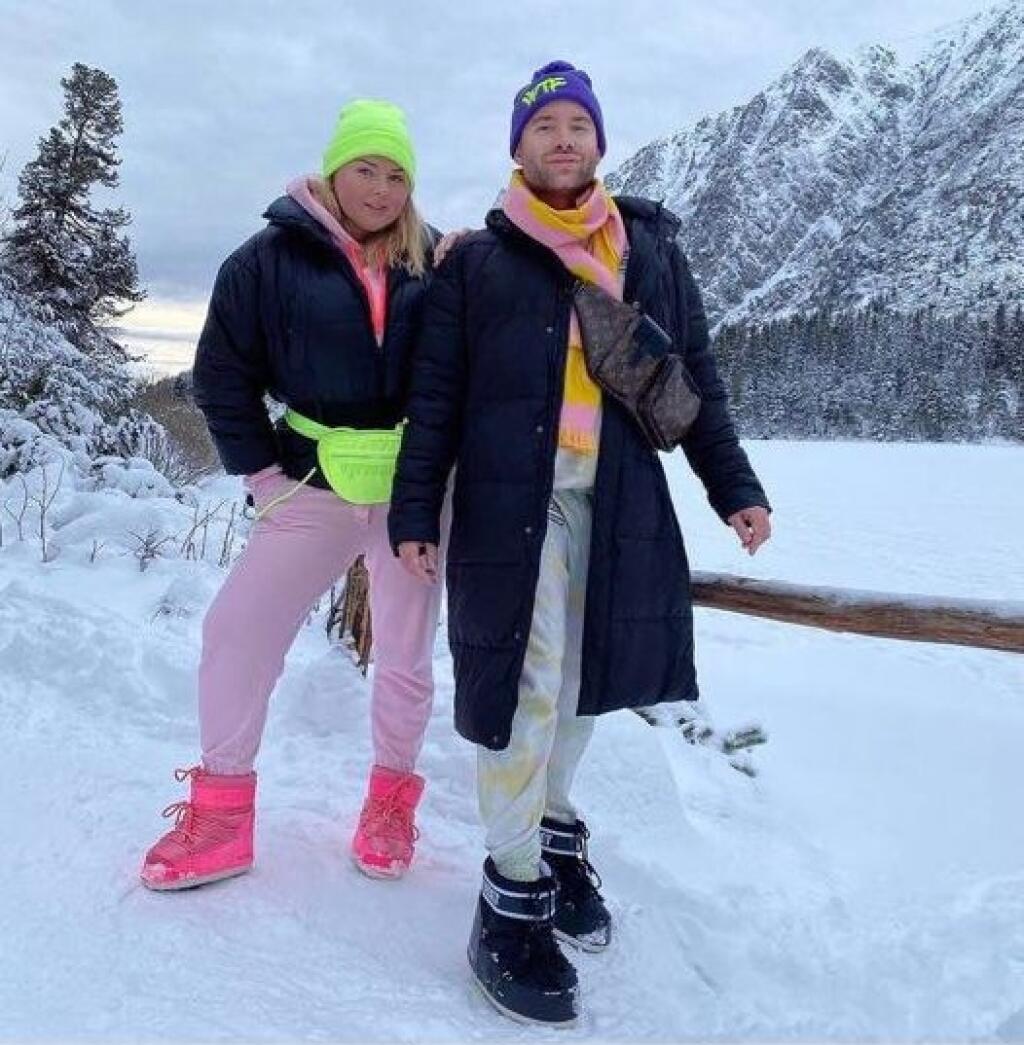 Evelyn svietila krikľavými farbami na celé Tatry. Takto sa vystrojila na túru.
