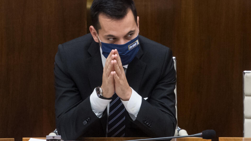 Na snímke podpredseda parlamentu SR Juraj Šeliga (Za ľudí) počas 18. schôdze NR SR 17. decembra 2020 v Bratislave. FOTO TASR - Martin Baumann