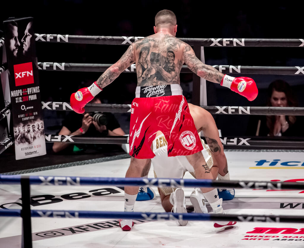 Koncom decembra boxoval Rytmus v pražskej O2 Arene. Slovenský raper však dostal od Marpa nakladačku. To však nebolo všetko.