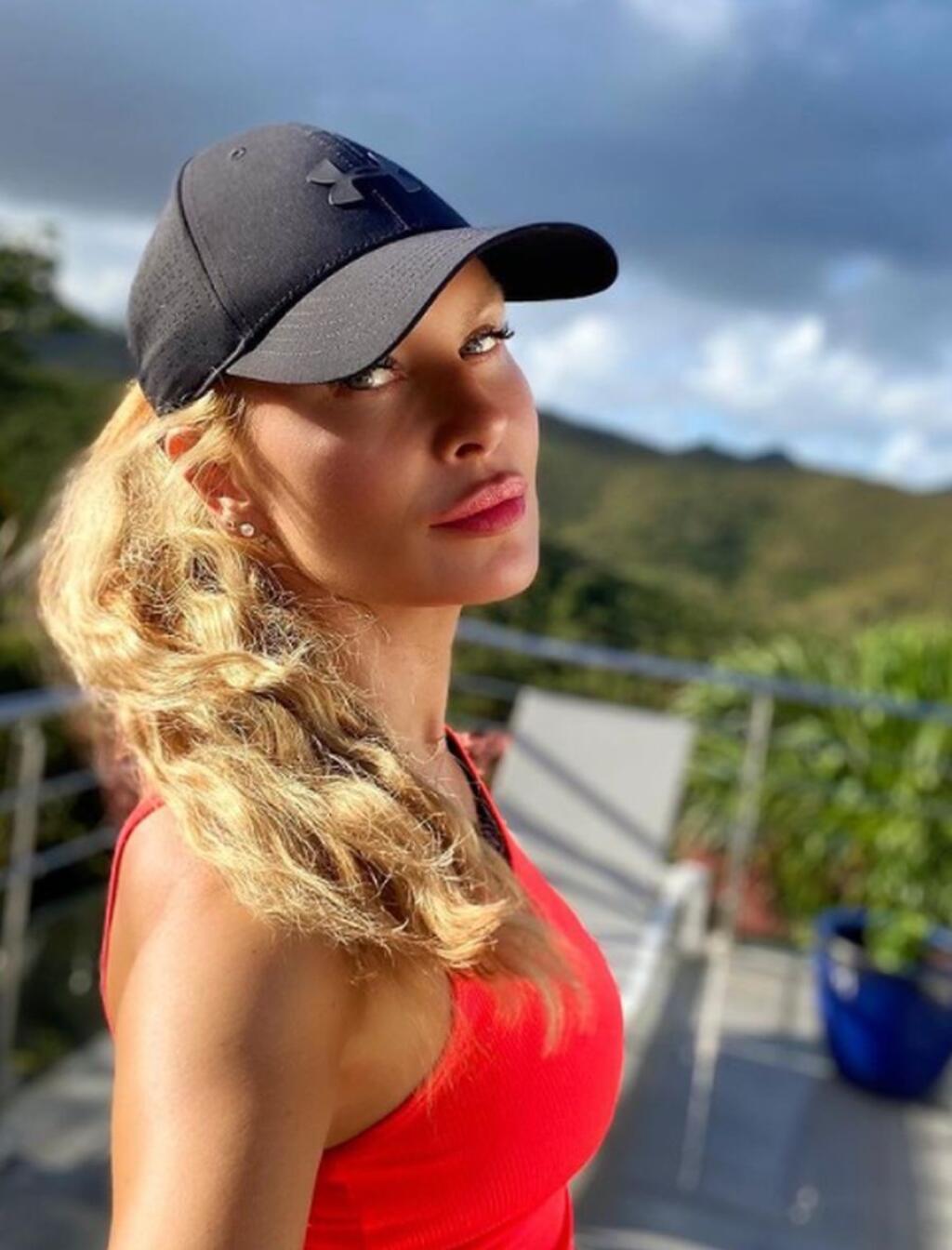 Simona Krainová
