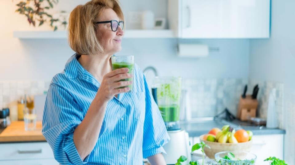 Pečeň je orgán, ktorý prirodzene detoxikuje telo a nepotrebuje špeciálne detoxikačné metódy na svoju očistu. Práve jesenné obdobie je najlepšie na celkové naštartovanie organizmu a očistu pečene.