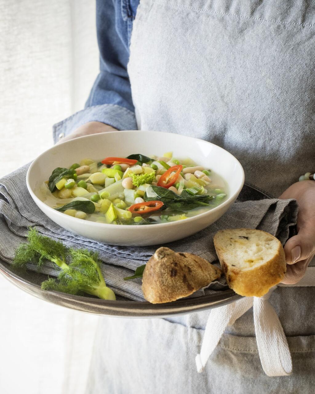JARNÁ MINESTRONE