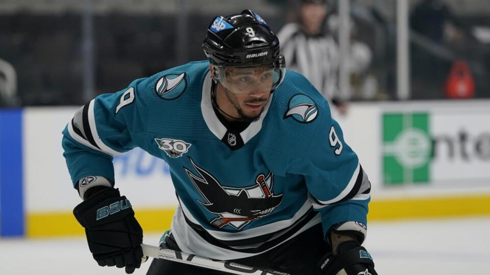 Evander Kane dostal zrejme poslednú šancu v NHL. Na zmluve sa dohodol s Edmontonom.