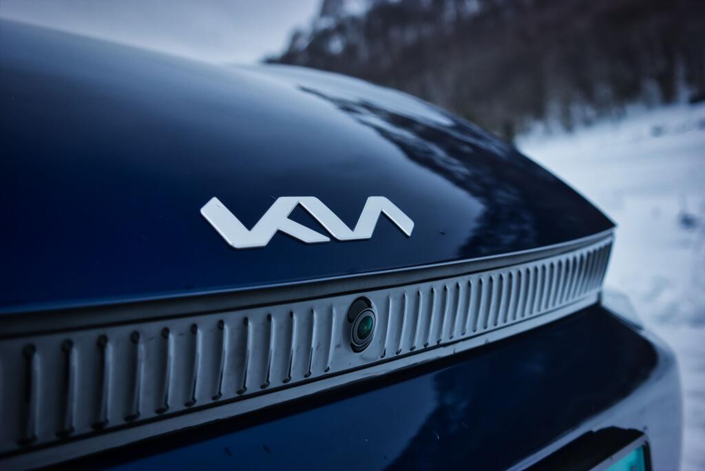Kia EV6 168 kW / 77,4 kWh 2WD Earth.