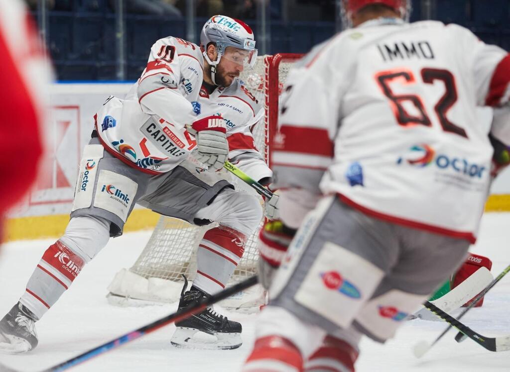 Boris Sádecký hral za Bratislava Capitals od tejto sezóny. Bohužiaľ, slovenského hokejistu zradilo srdce.