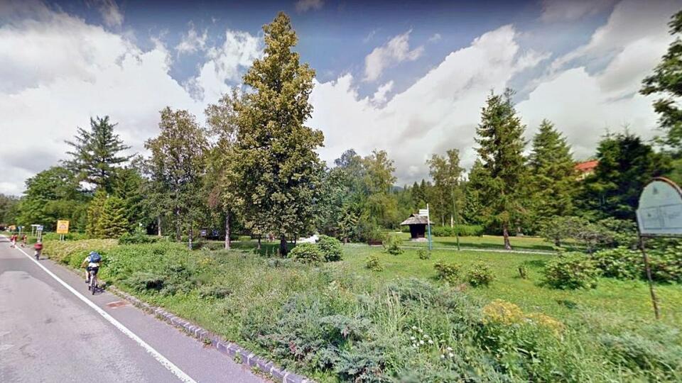 V Tatranskej Lomnici pripravujú rekonštrukciu parku - Mesto hľadá financie na renováciu parku v centre tatranskej osady